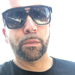 Meet your Posher, Luis